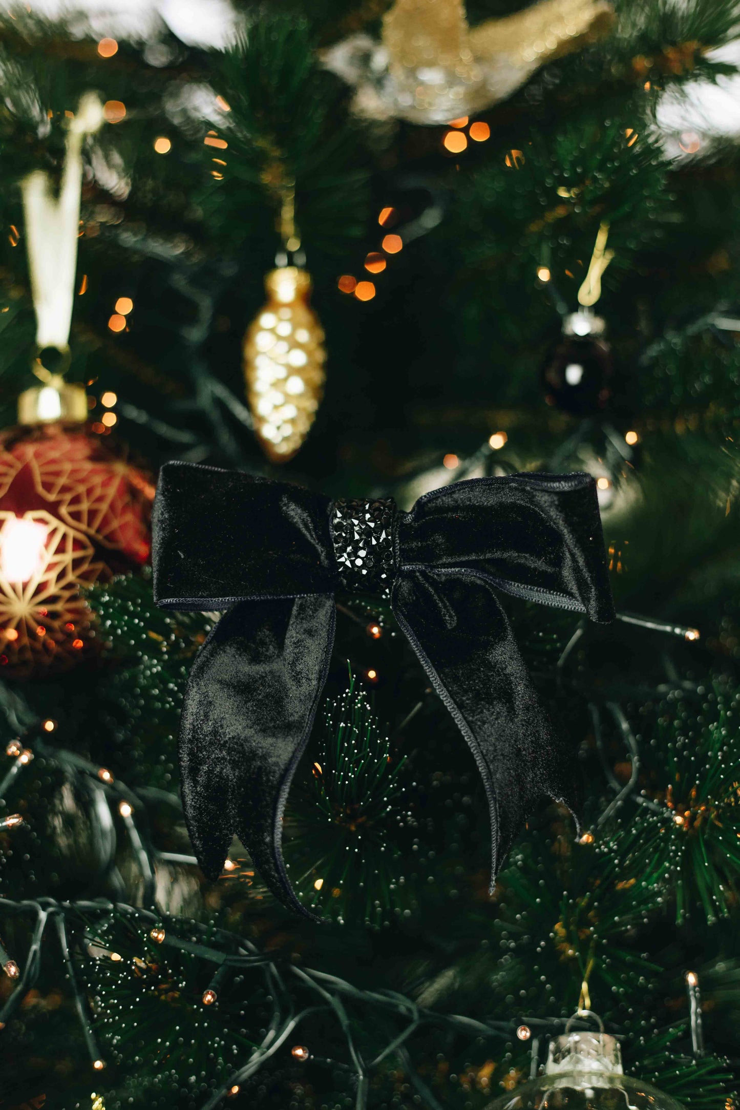 Golden Christmas Moments