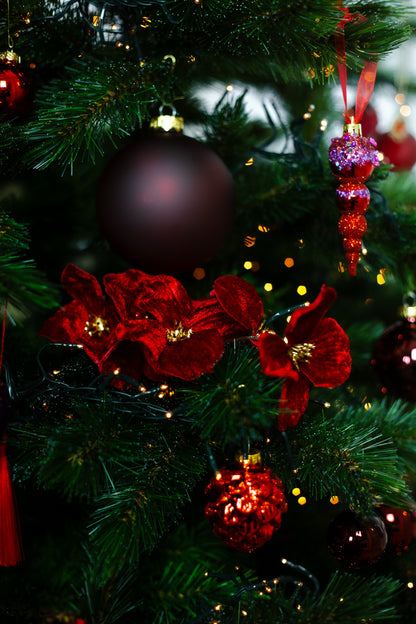 50 Shades of Christmas Red